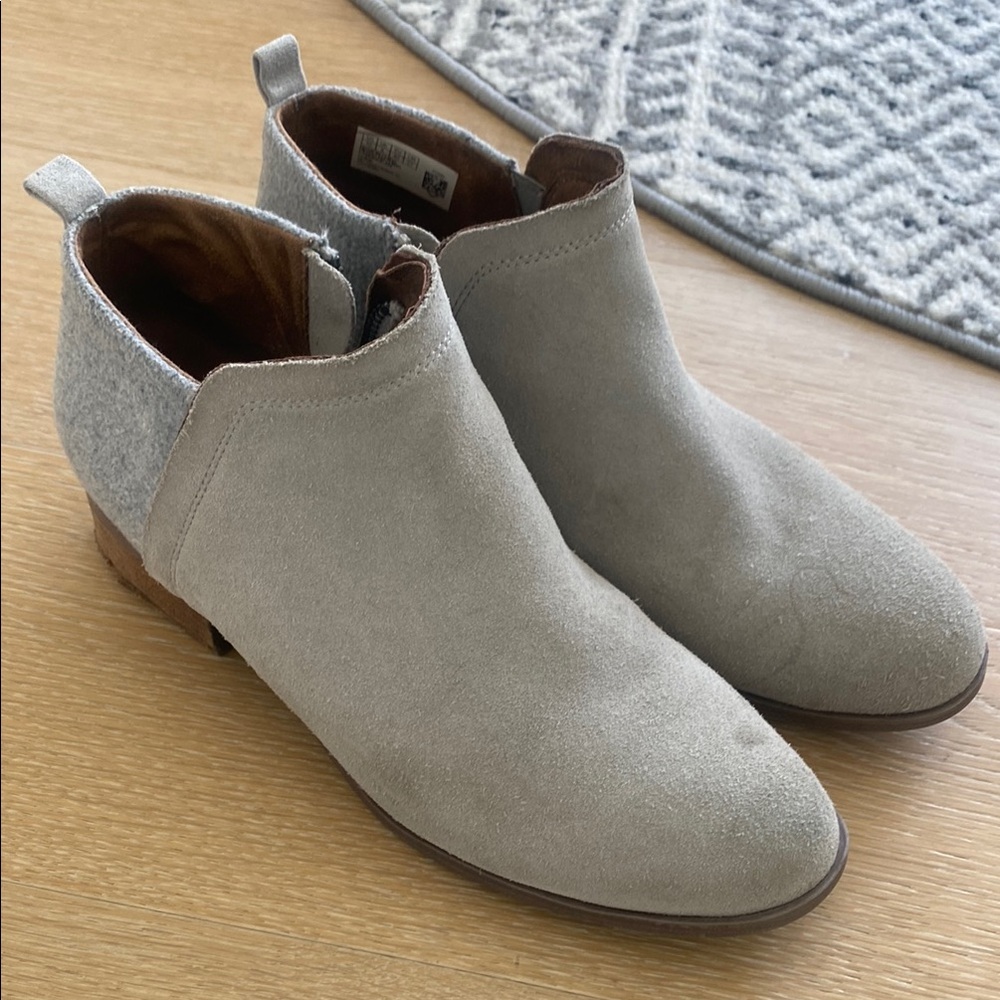 Toms Gray Suede Ankle Boots